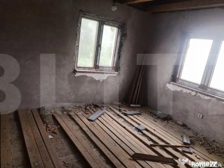 Casă cu 5 camere cu Teren 1400 Mp în Dorohoi