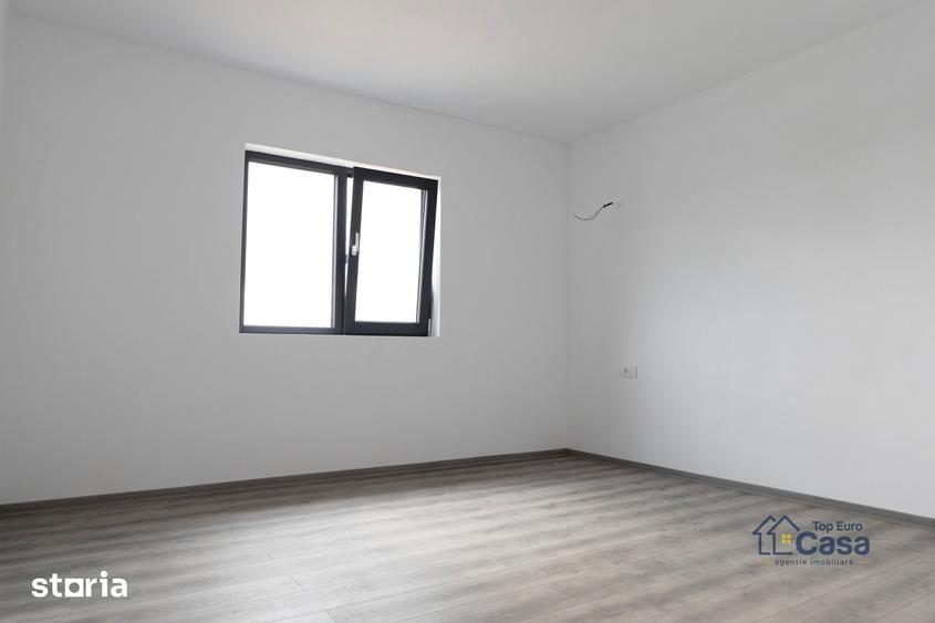 Casă cu 3 camere cu Teren 700 Mp în Piscani