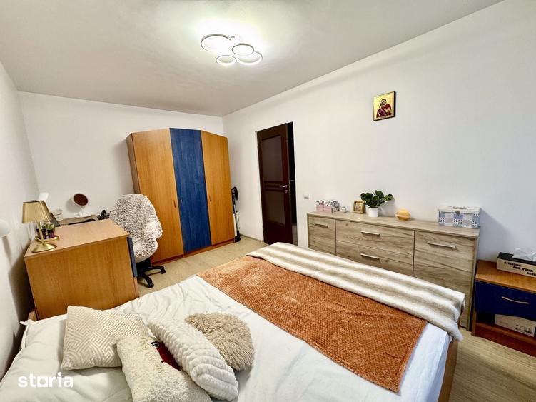 Apartament cu 2 camere semidecomandat în Cornișa