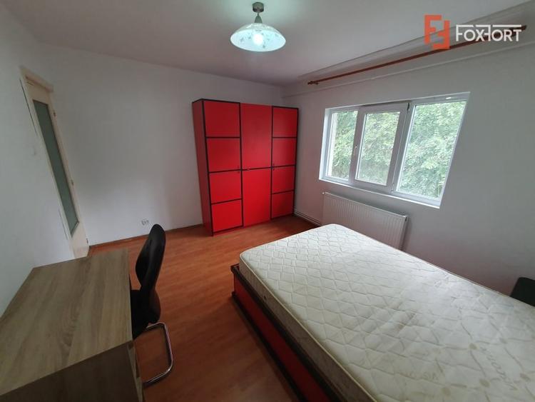 Apartament cu 2 camere decomandat, mobilat în Steaua