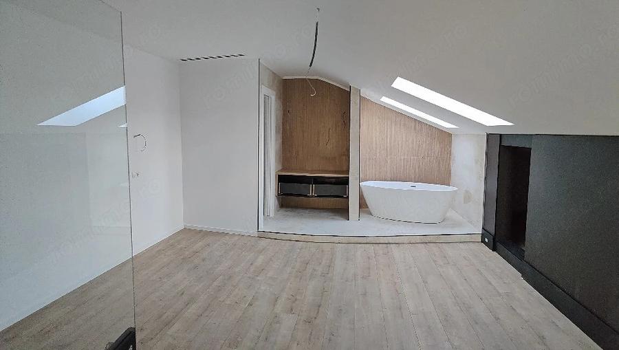 Casă cu Teren 400 Mp în Calea Aradului