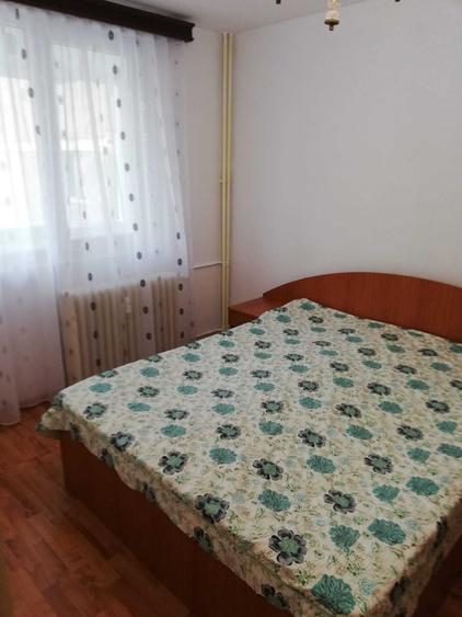 Apartament cu 2 camere semidecomandat în Tineretului