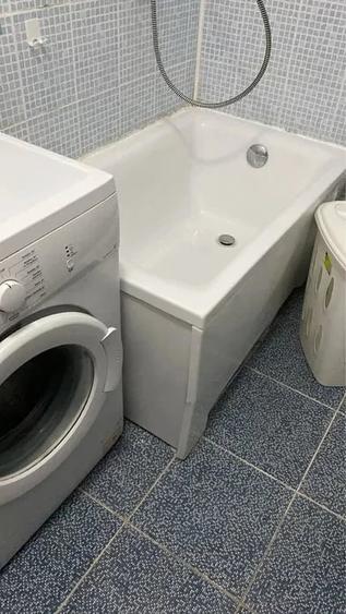 Apartament cu 3 camere decomandat în 1 Mai