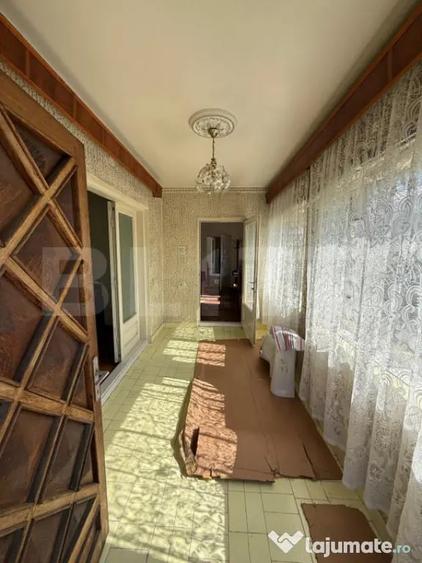 Casă cu 3 camere cu Teren 2800 Mp în Păulești