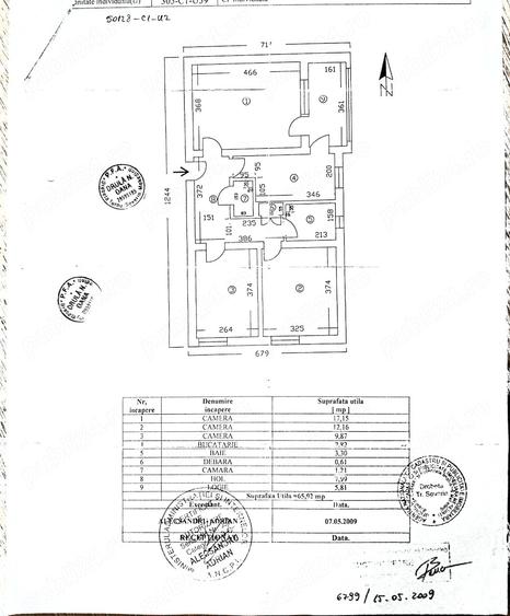 Apartament cu 3 camere decomandat în Central