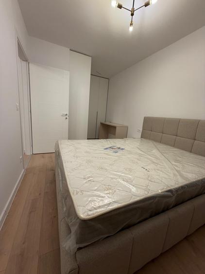 Apartament cu 2 camere decomandat, mobilat în Theodor Pallady