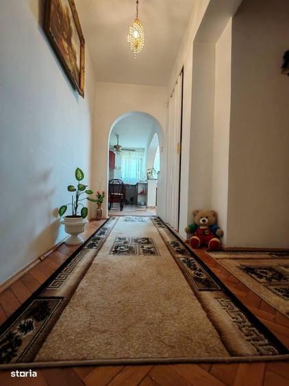 Apartament cu 3 camere decomandat în Dacia