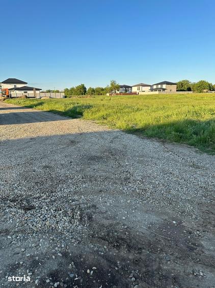 Teren de 377 mp, în Berceni