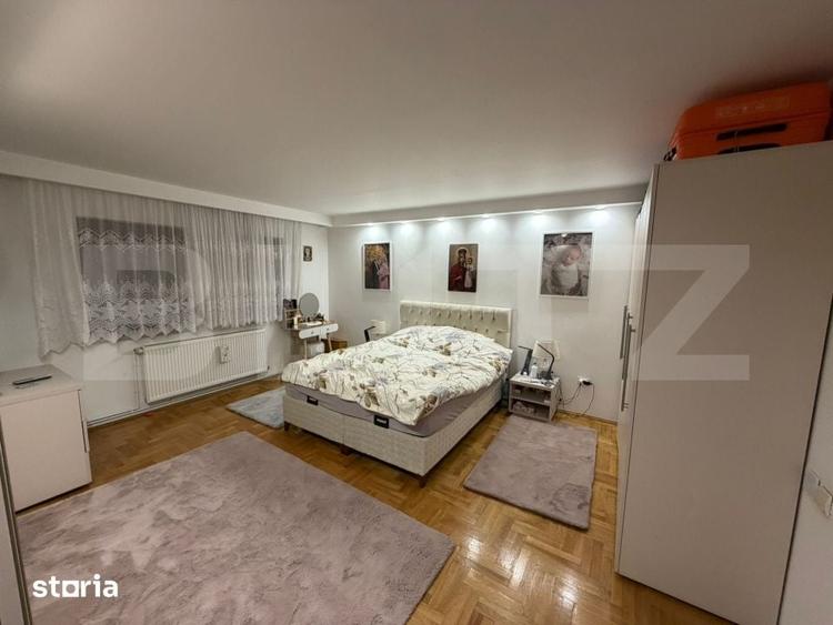 Casă cu 6 camere cu Teren 387 Mp în Central