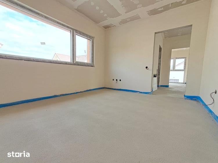 Casă cu 5 camere cu Teren 504 Mp în Chinteni