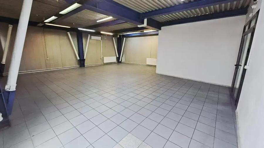 Spațiu comercial, de 370 mp, în Bucureștii Noi