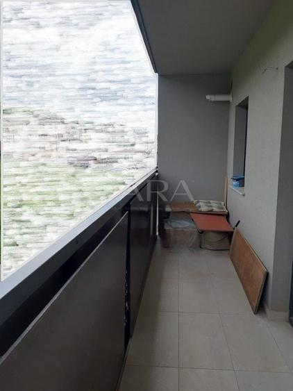 Apartament cu 2 camere, balcon și parcare, în zona Panemar Florești. - 10