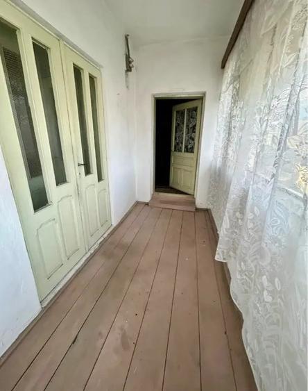 Casă cu 3 camere în Coman