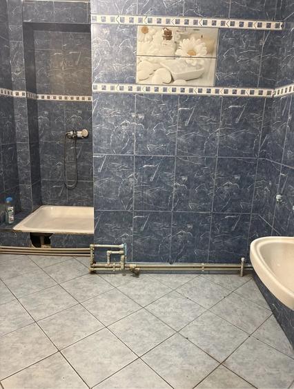Casă cu Teren 200 Mp în Central