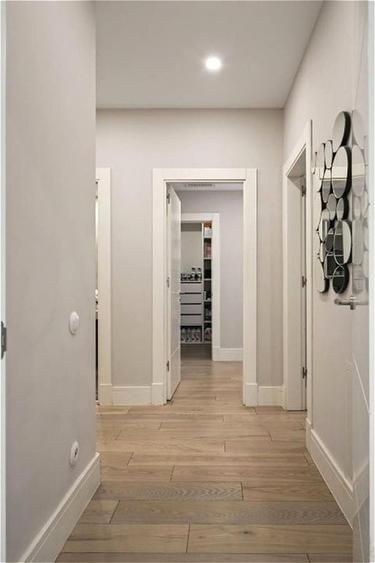 Apartament cu 3 camere semidecomandat, mobilat în Pipera