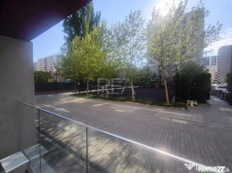 Apartament cu 4 camere decomandat, mobilat în Politehnica