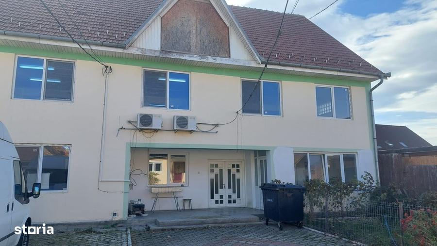 Spațiu comercial, de 150 mp, în Lazaret