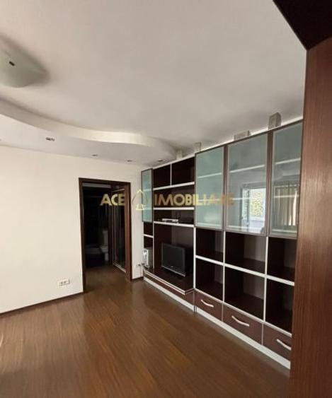 Apartament cu 2 camere semidecomandat, mobilat în Câmpia Libertății
