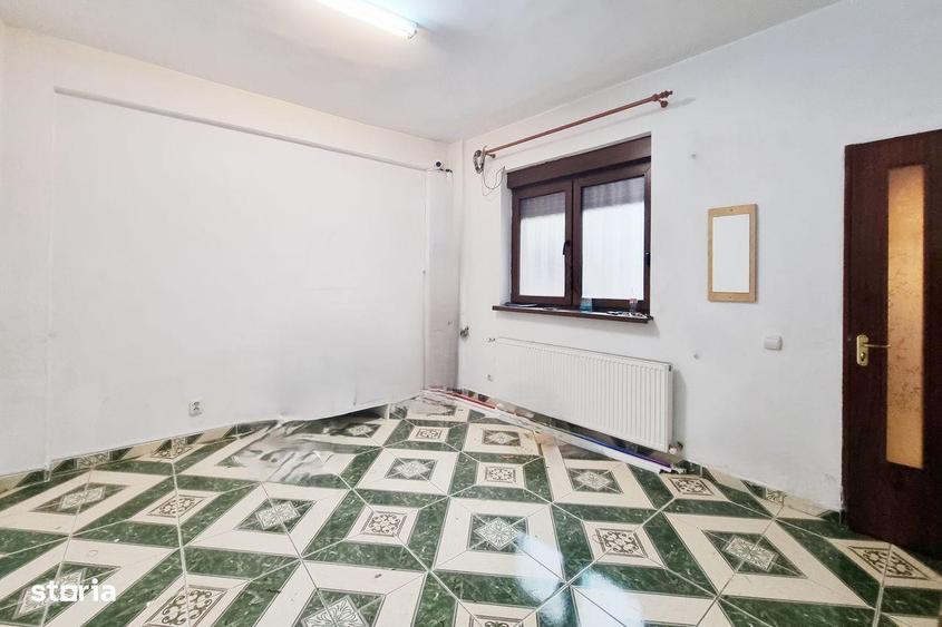 Spațiu comercial, de 18 mp, în Moșilor