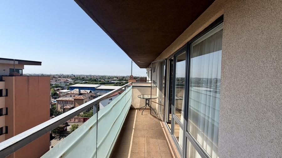 Apartament cu 4 camere decomandat în Voluntari