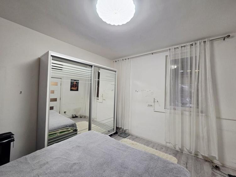 Apartament cu 2 camere semidecomandat în Dacia