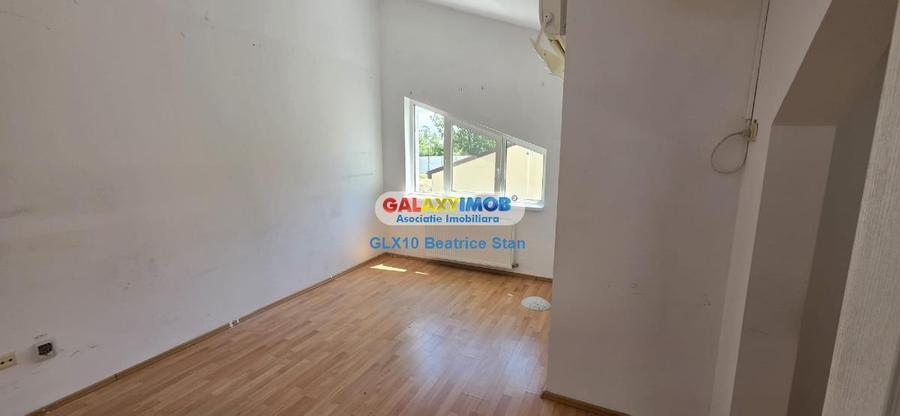 Casă cu 5 camere cu Teren 200 Mp în Barbu Văcărescu