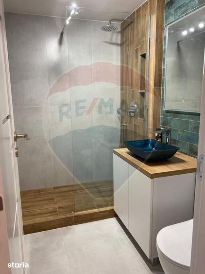 Apartament cu 2 camere decomandat în Decebal