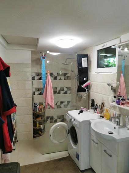 Casă cu 3 camere cu Teren 180 Mp în Exterior Vest