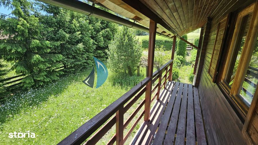 Casă cu 4 camere cu Teren 800 Mp în Lunca