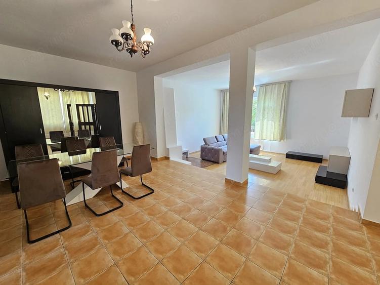 Casă cu 4 camere cu Teren 800 Mp în Ghiroda