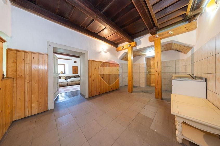 Casă individuală cu 3 camere cu Teren 1646 Mp în Bicfalău