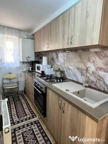Apartament cu 2 camere semidecomandat în Central