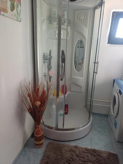 Casă cu 4 camere cu Teren 250 Mp în Exterior Vest