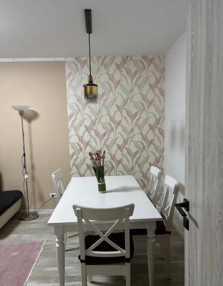 Apartament cu 3 camere decomandat, mobilat în Drumul Taberei