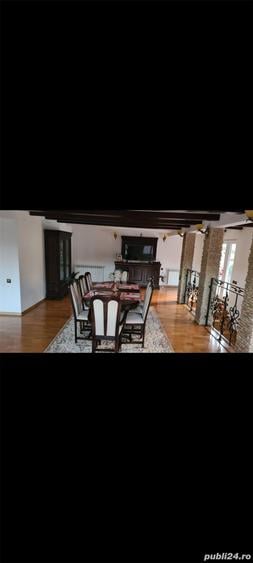 Casă cu 6 camere cu Teren 950 Mp în Fieni