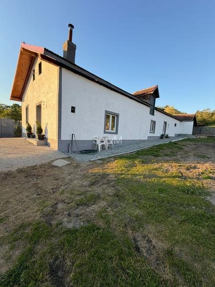 Casă cu 3 camere în Central