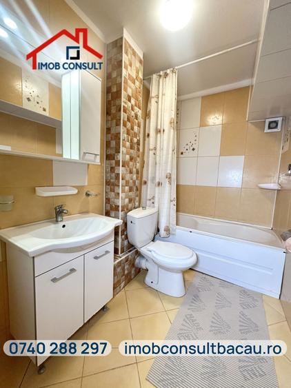 Apartament cu 3 camere decomandat în Ștefan cel Mare