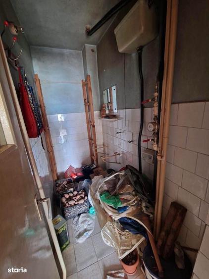 De vanzare apartament cu 4 camere decomandat, balcon, 2 bai , boxa - 8