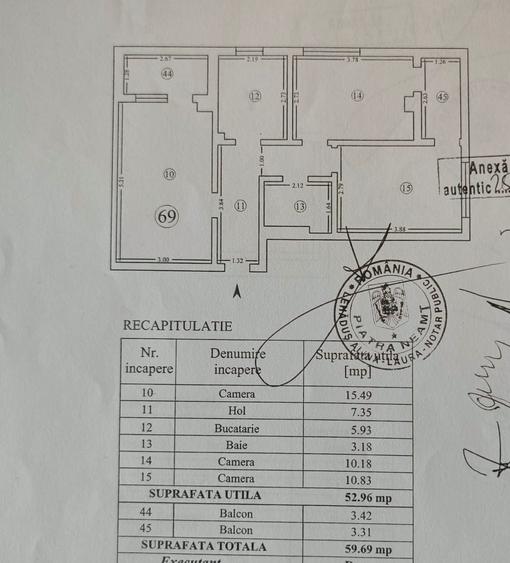 Apartament cu 3 camere decomandat în Nicolina