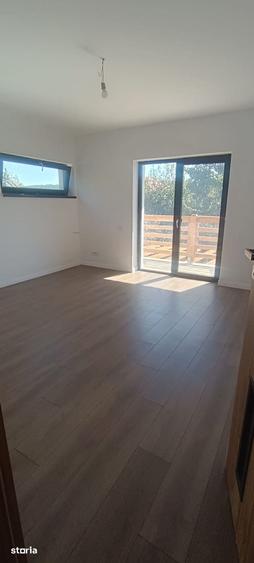 CASA IN VALEA URSULUI. - 10