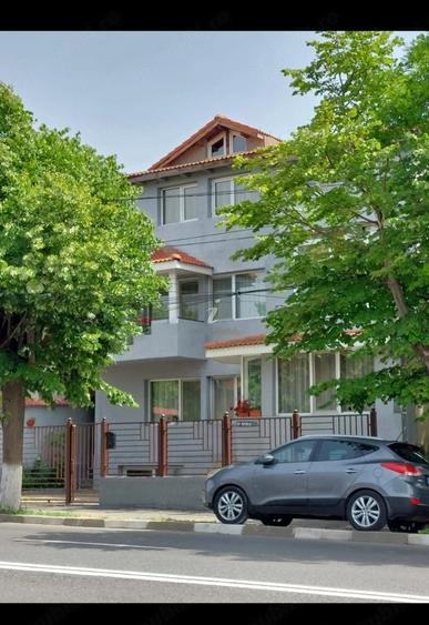 Spațiu comercial, de 440 mp, în Sud