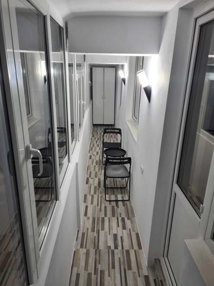 Apartament cu 3 camere decomandat în Tineretului