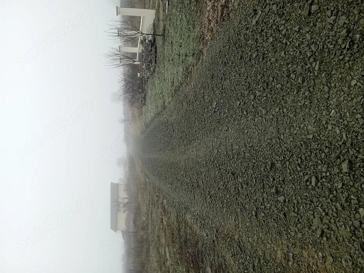 Teren de 632 mp, în Moșnița Veche