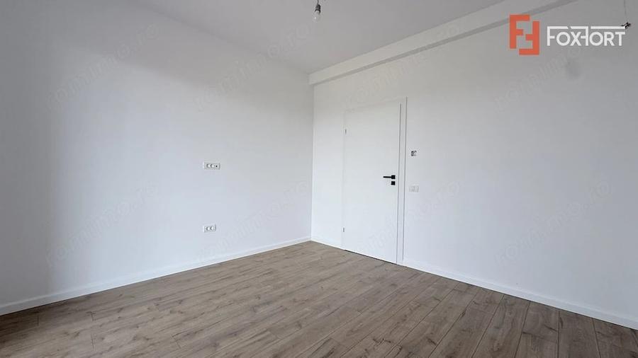 Apartament cu 3 camere în Moșnița Nouă