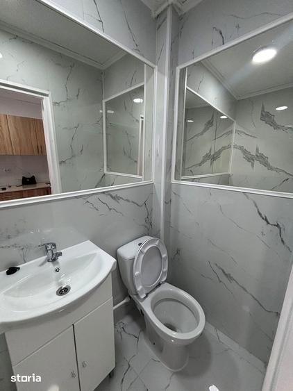 De vanzare garsoniera renovata, etajul 1, Pret : 19.500 euro - 2