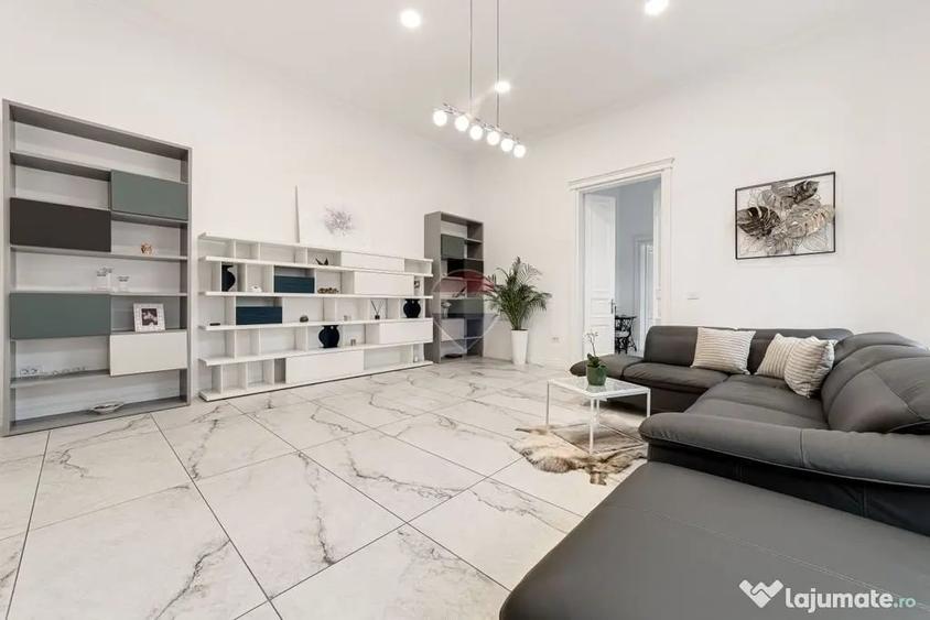 Apartament cu 3 camere semidecomandat în Ultracentral