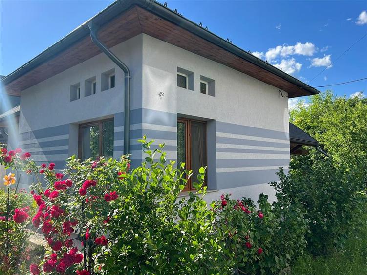 Casă individuală cu 2 camere cu Teren 495 Mp în Ultracentral