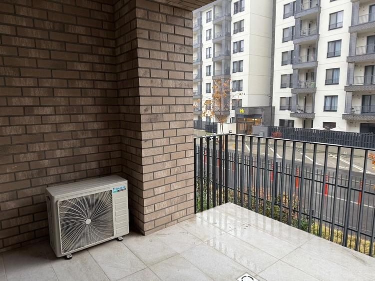 Apartament cu 2 camere semidecomandat în Central