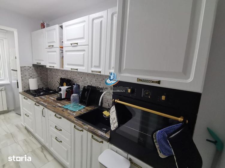 Apartament cu 2 camere semidecomandat în Calea Romanului