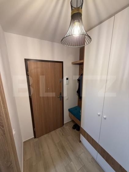 Apartament cu 3 camere decomandat, mobilat în Astra